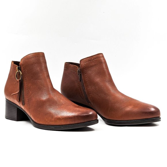 naturalizer denali booties
